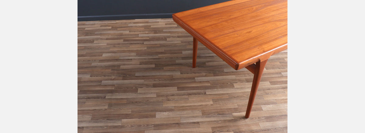 Danish Modern Expanding Teak Dining Table by Faarup Mobelfabrik