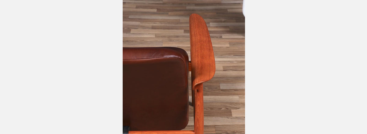 Finn Juhl Model BO-118 Cognac Leather & Teak Lounge Chair