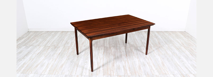 Danish Modern Expanding Rosewood Dining Table by Randers Mobelfabrik