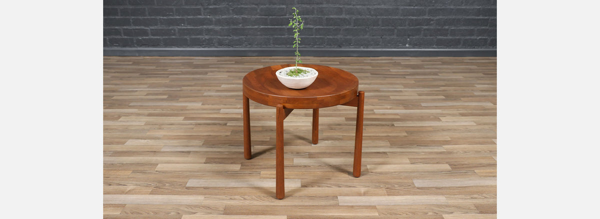 Mid-Century Swedish Modern Reversible Tray Top Side Table by Dux