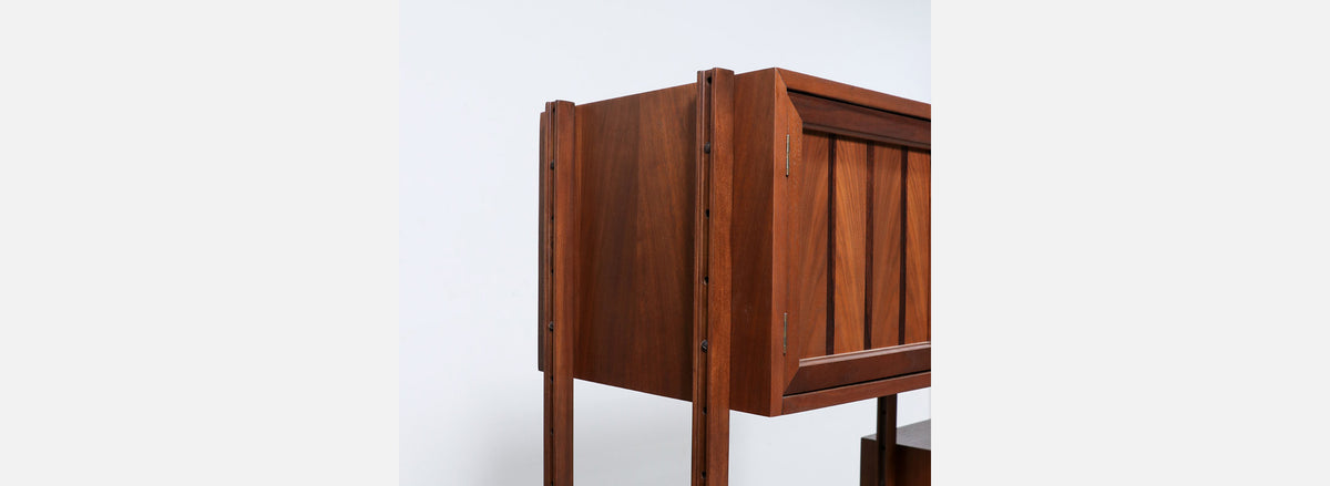 Mid-Century Free-Standing Bookshelf Unit by Stanley Furniture